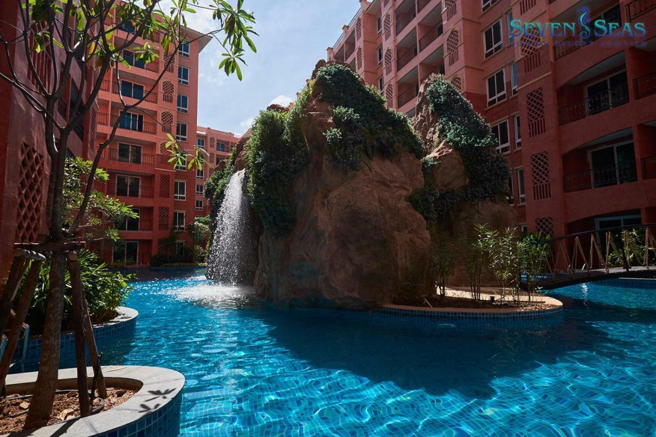 Seven Seas Condo Resort By Jay Jay Pantai Jomtien Bagian luar foto