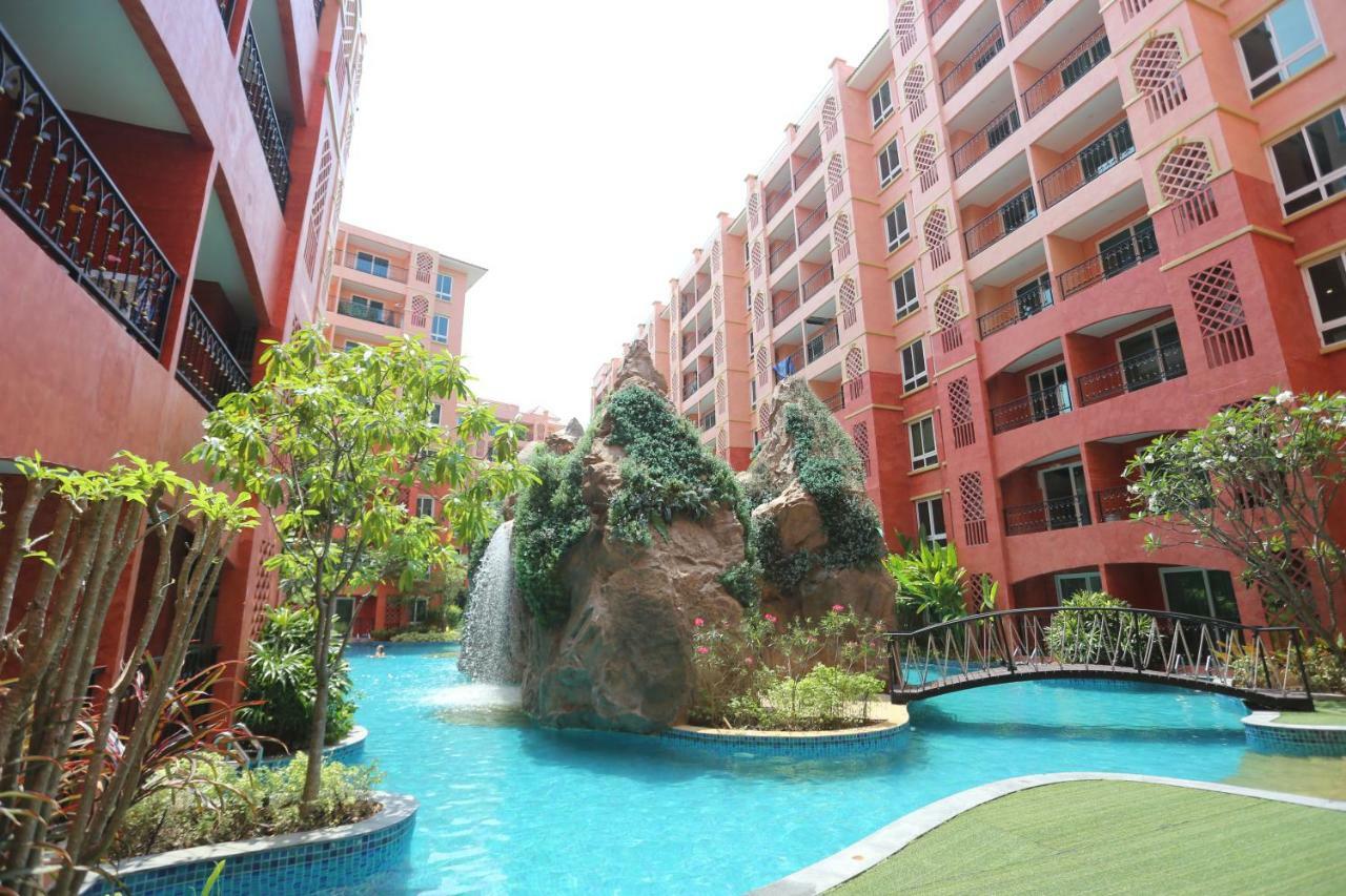 Seven Seas Condo Resort By Jay Jay Pantai Jomtien Bagian luar foto